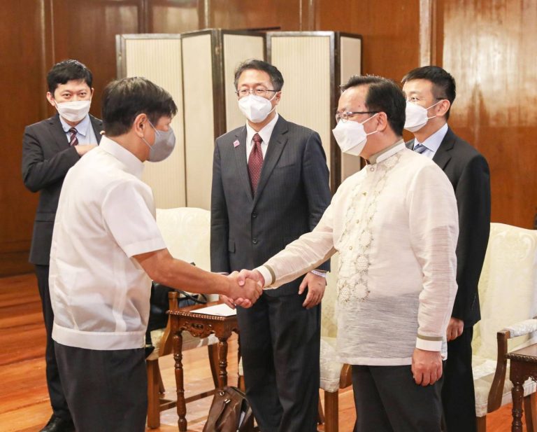 Pres. Marcos meets with Huang, renews vow to boost PH-China ties