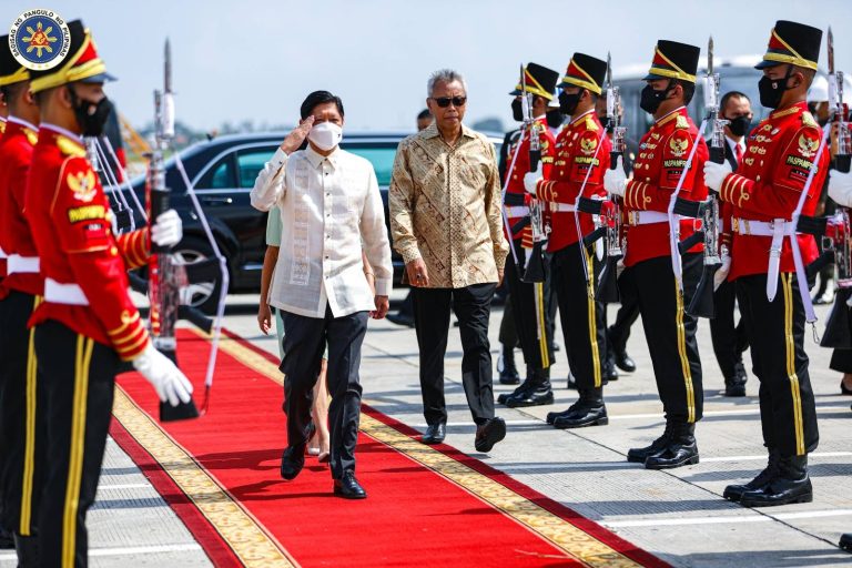 President Marcos arrives in Singapore