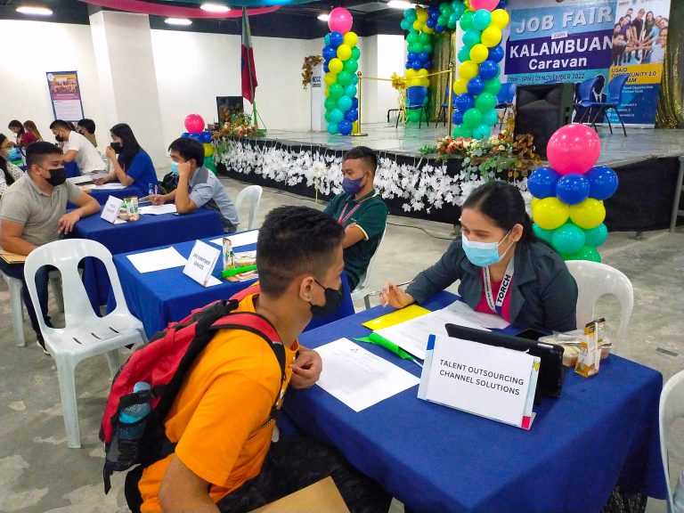 NEDA hails drop in PH unemployment rate