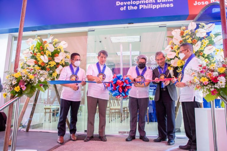 DBP opens branch-lite unit in Camarines Norte