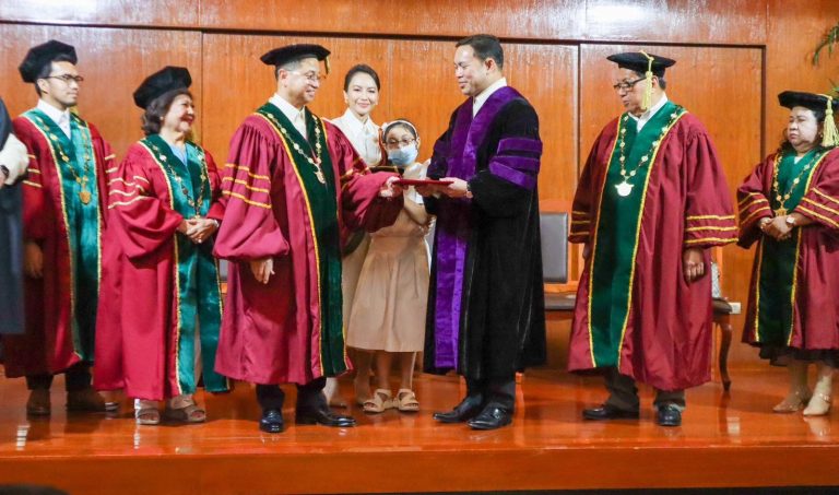 UP confers honorary degree to Mark Villar