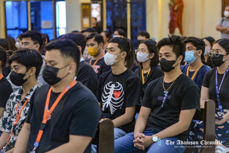 ‘For Matt’: Adamson students don black clothes, attend mass to mourn passing of schoolmate