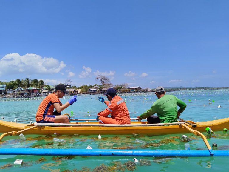 Owner of sunken tanker apologizes, commits continuous clean-up efforts