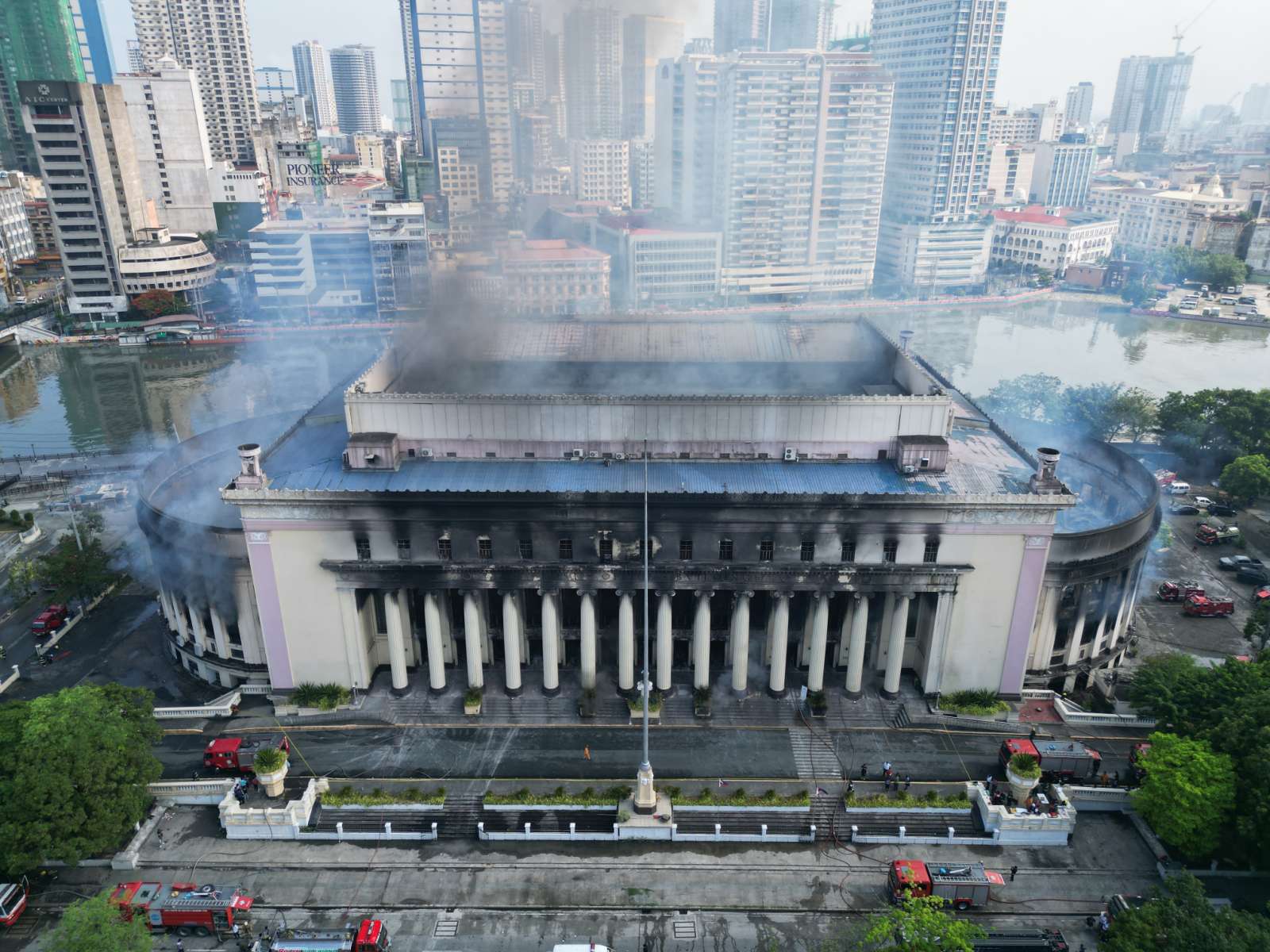 Fire razes iconic Manila Post Office PTV News