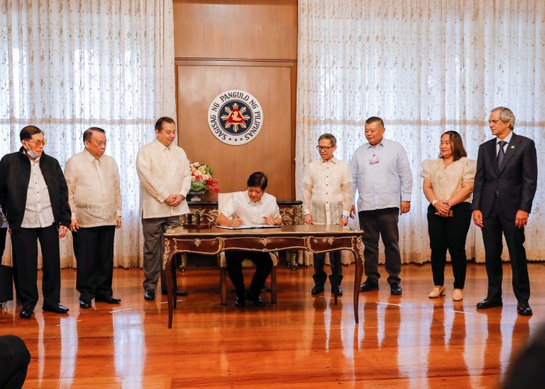 Marcos renews Malampaya contract until 2039