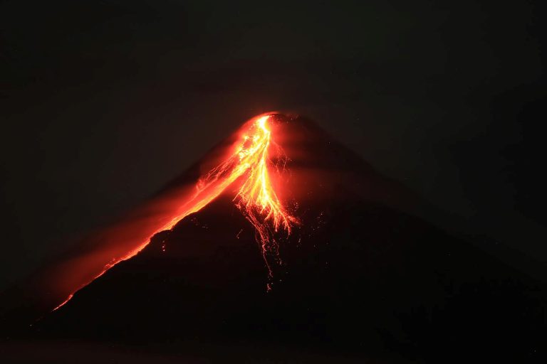 307 rockfall events, biggest pyroclastic flow recorded in Mayon