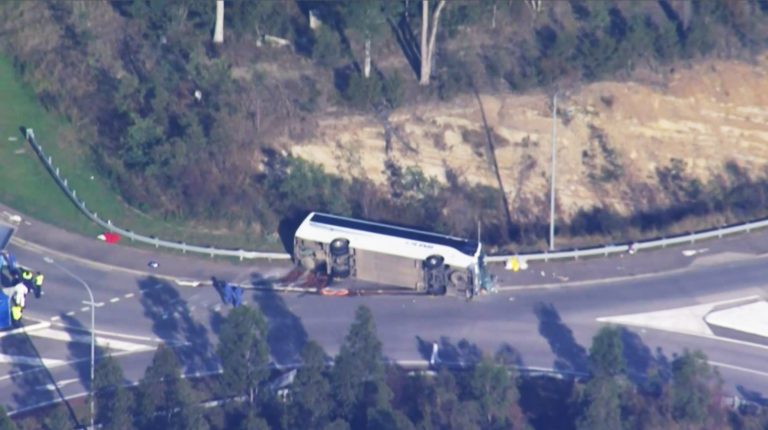 10 dead in Australian wine country bus crash
