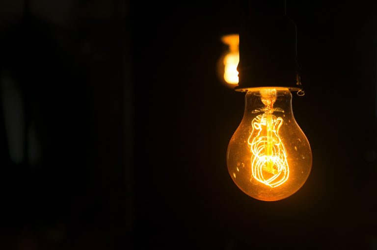 Report: 675 million people worldwide without electricity