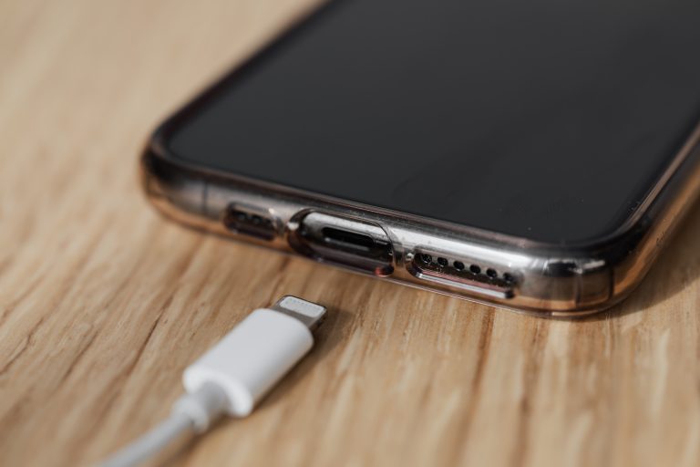 Smart offers free call, charging stations in Albay