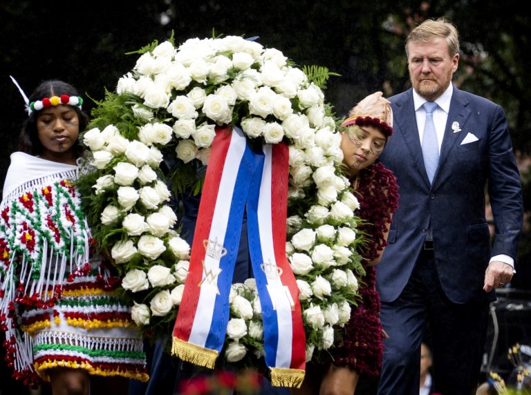 Dutch king makes historic apology for slavery