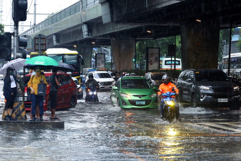 Wet Sunday as southwest monsoon persists