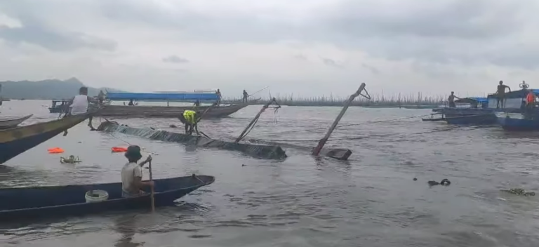 PCG denies accepting ‘pampangiti’ to allow overloaded boat to sail in Talim Island