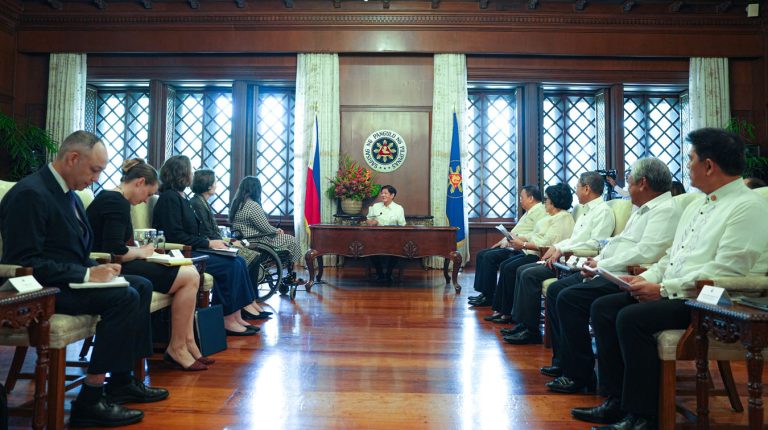 PH, U.S. mull partnership to strengthen nursing industry