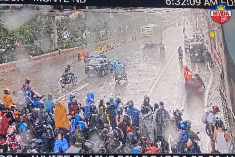 MMDA begins apprehending motorcycle riders seeking shelter under flyovers, footbridges