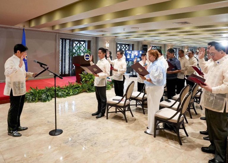 PBBM pushes for LGU empowerment; swears in 14 Govs, others as PFP members