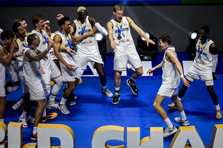 Germany beat Serbia to win Basketball World Cup
