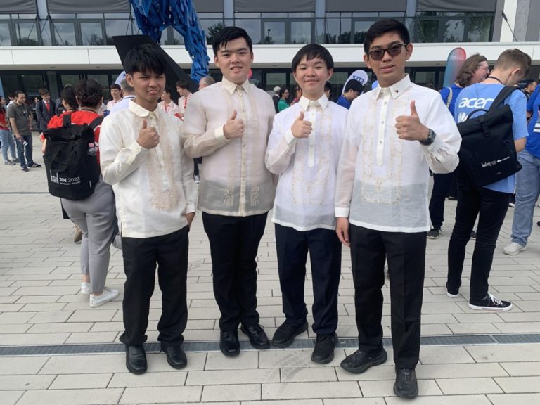 Filipino students bag medals in int’l informatics