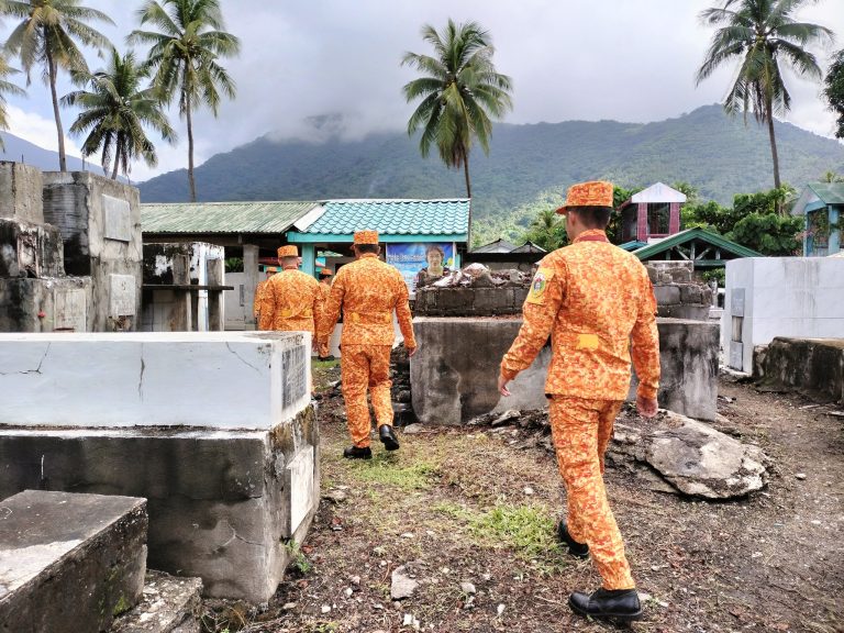 1K BFP personnel deployed to ensure safety on Undas 2023