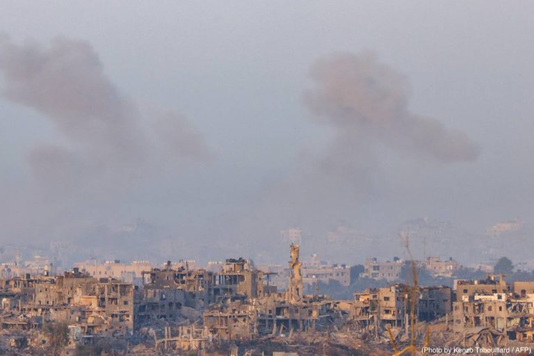 Israel agrees pauses in fighting but rules out ceasefire