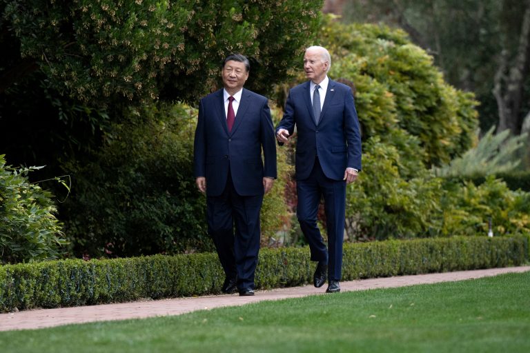 Biden, Xi compete for Asia-Pacific allies at summit