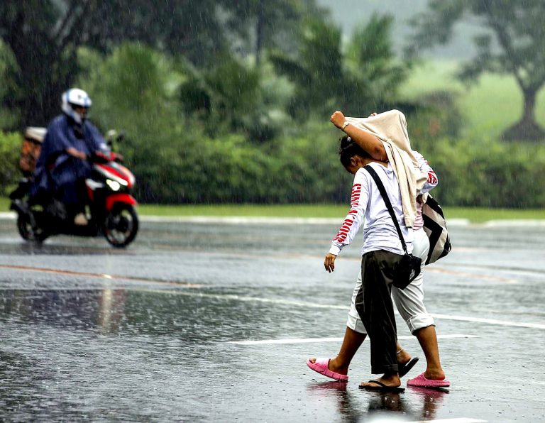Cloudy skies, isolated rains to prevail over parts of PH