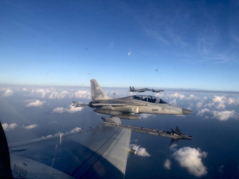 2 PAF FA-50PH planes take part in PH-US joint maritime patrol
