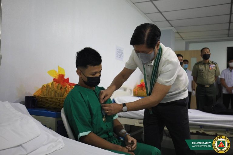 PBBM extends cash aid, confers medals to wounded soldiers