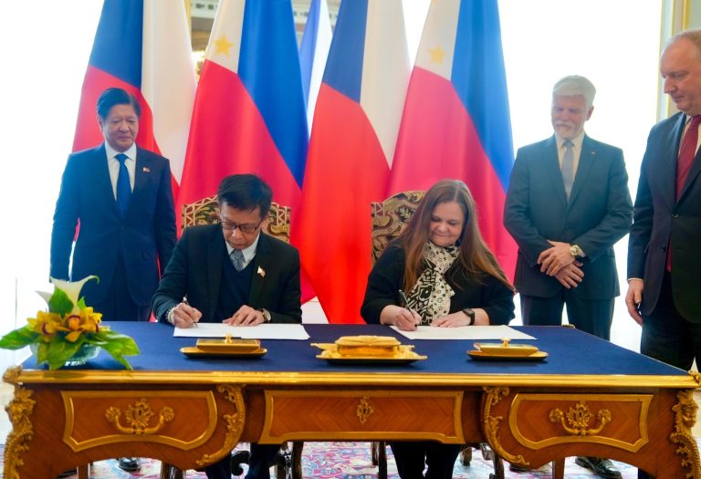 Philippines, Czech Republic inks labor pact to ensure OFWs’ rights
