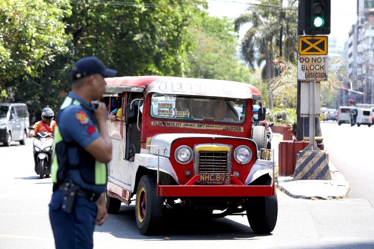 DSWD to aid affected traditional jeepney drivers