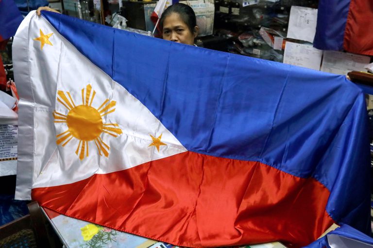 Senator: Reciting Bagong Pilipinas hymn, pledge not illegal