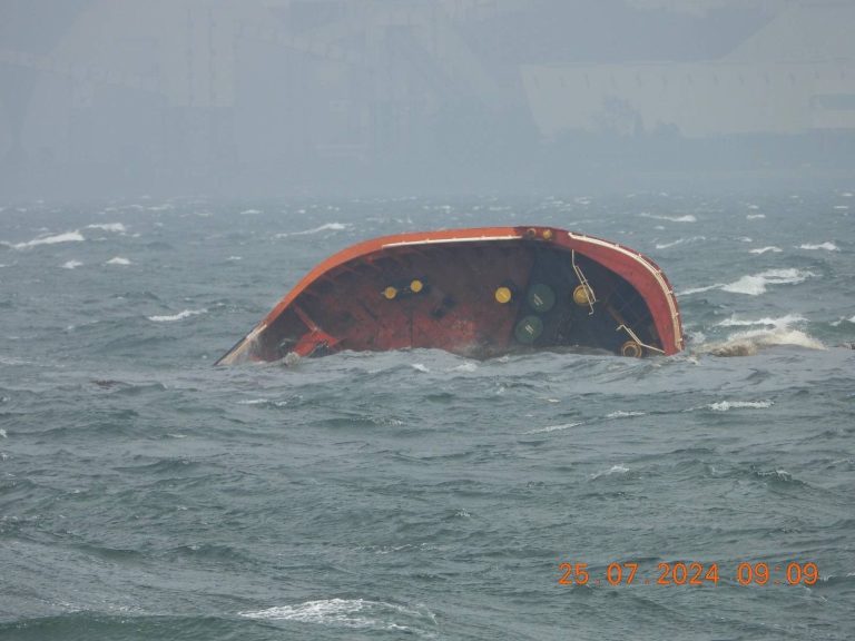 PBBM: Assess environmental impact of Bataan oil spill