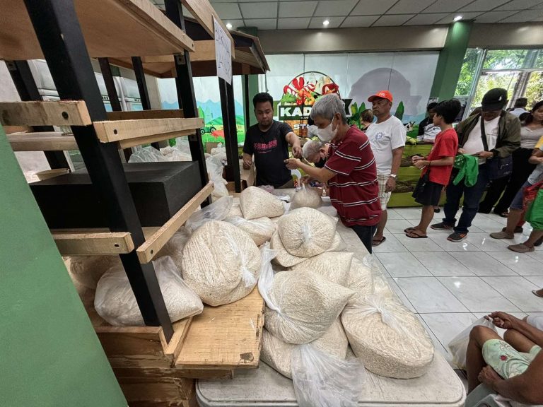 KADIWA rice set to enter major public markets; reduce retail prices