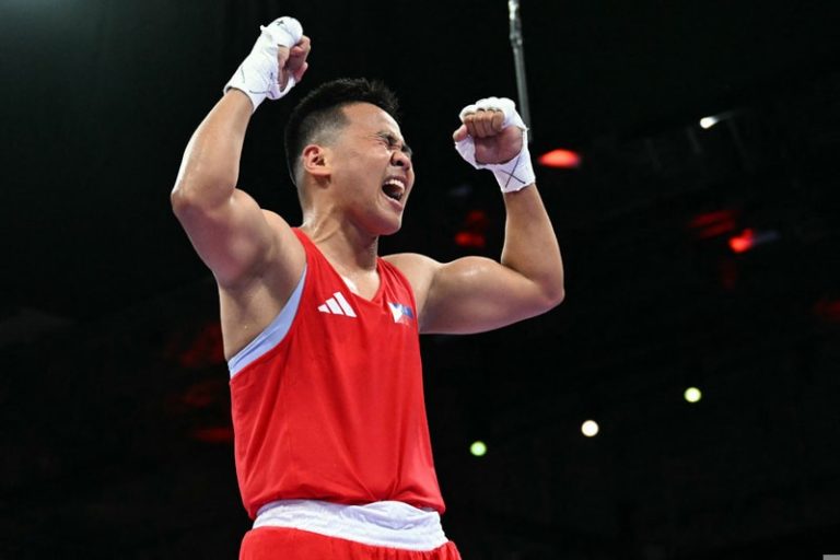 Petecio settles for bronze, Pagdanganan in medal contention