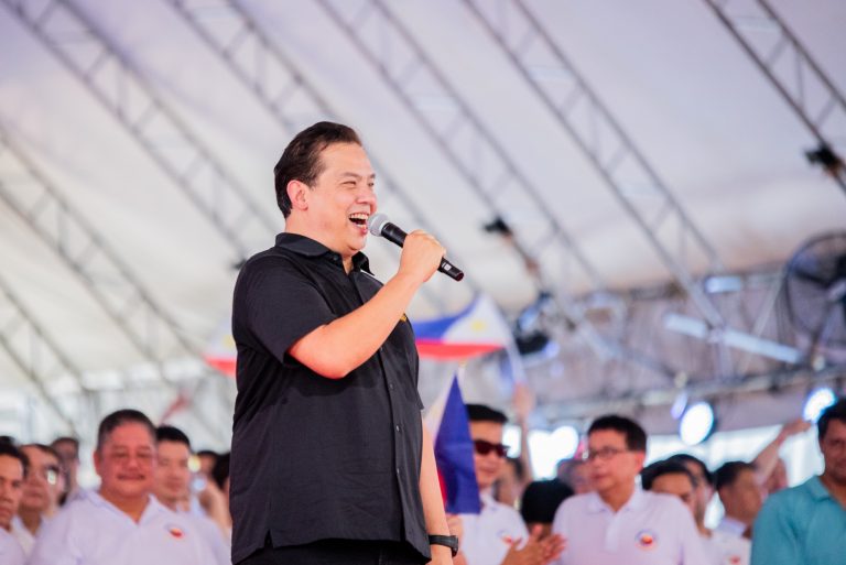BPSF: 253-K E. Visayas residents get P1.26B in gov’t service, cash aid