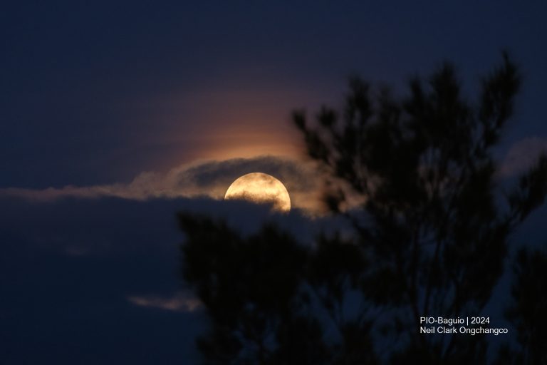 Pre-Halloween treat: Hunter’s moon goes ‘super’ Thursday night