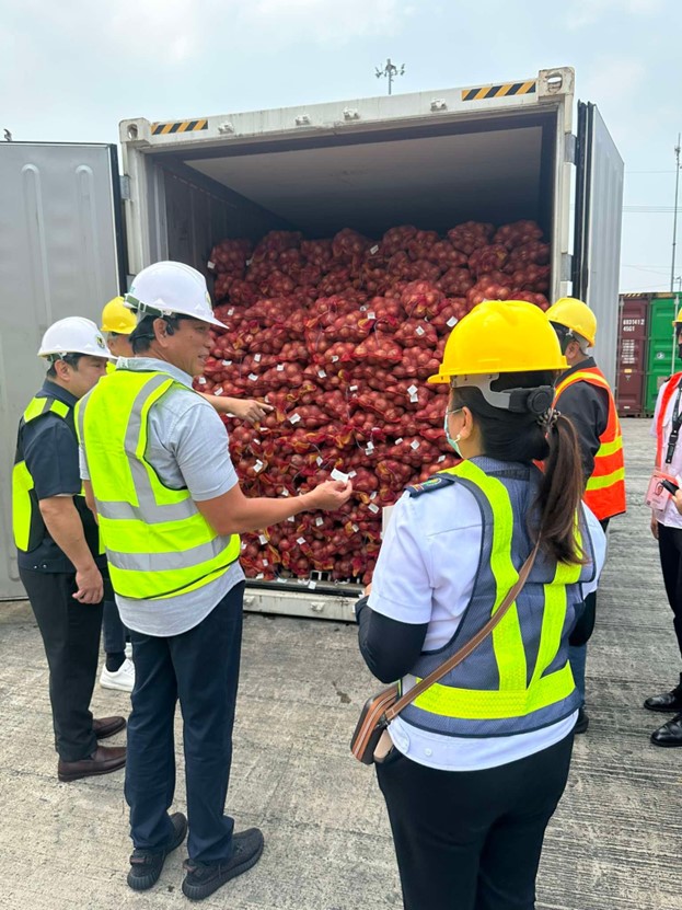 BPI seizes P3.5-M worth of smuggled yellow onions from China