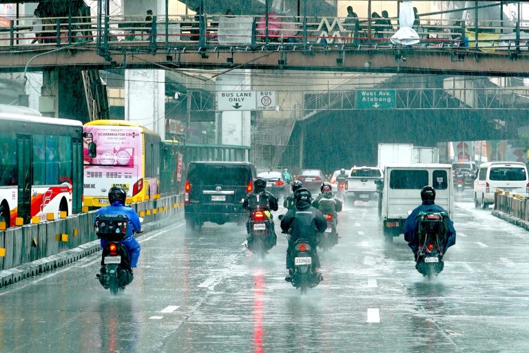 Heavy rainfall warning up in Luzon due to ‘Kristine’