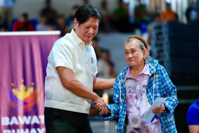 PBBM grants over P100-M aid to ‘Kristine’-hit farmers, fisherfolk in Bicol