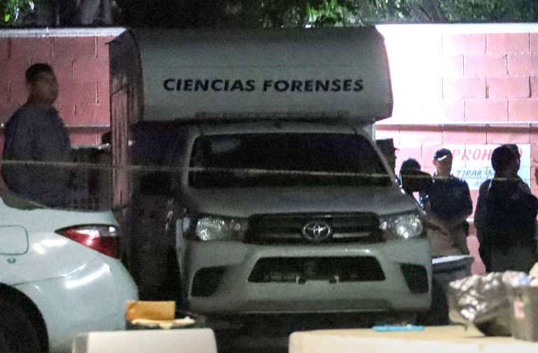 11 bodies dumped in pickup truck in Mexico
