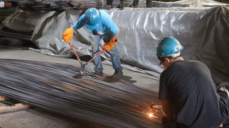 Over P700K worth of substandard re-rolled steel bars destroyed by DTI in Cavite