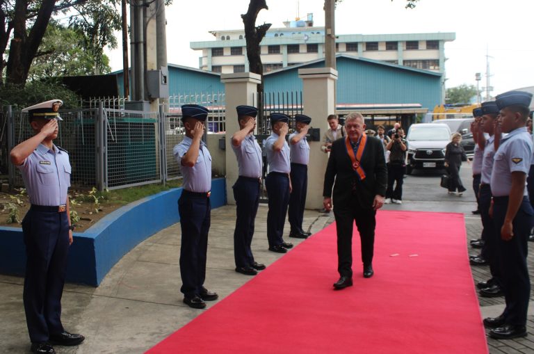 Danish FM visits PH to ‘witness’ challenges in WPS