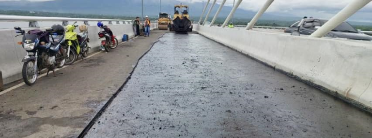 Portions of Panguil Bay Bridge’s damaged pavement now under repair