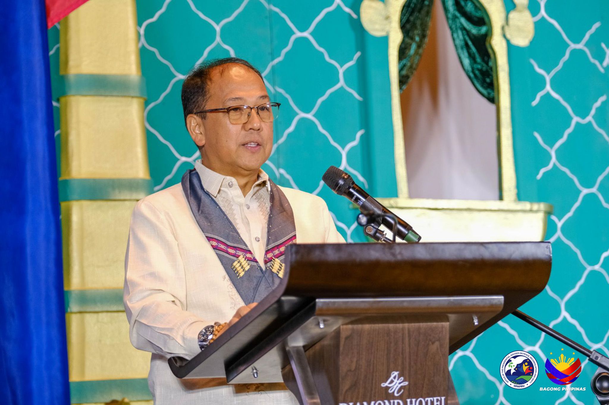 OPAPRU Sec. Carlito Galvez Jr.