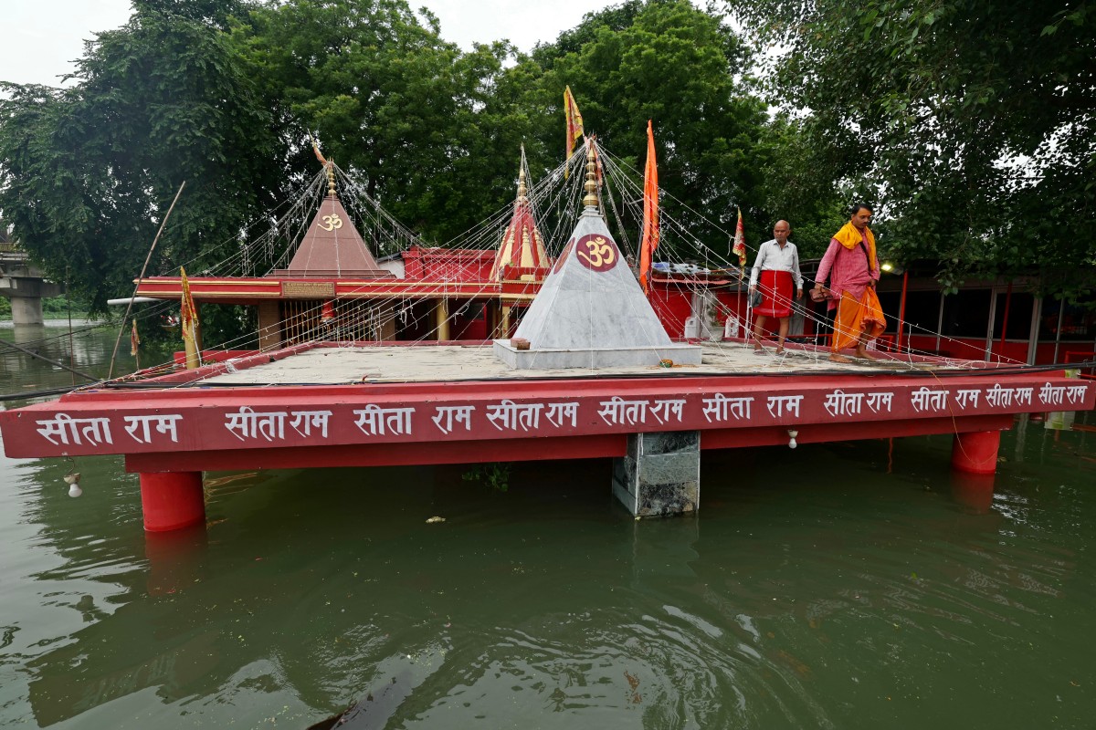 INDIA-WEATHER-FLOOD