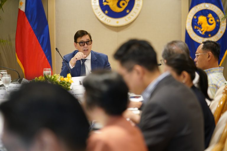 Palace orders DOTr to work with LGUs for ‘seamless’ aid to transport sector