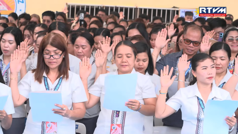 PBBM fetes promotion of over 8K teachers, school principals in Western Visayas