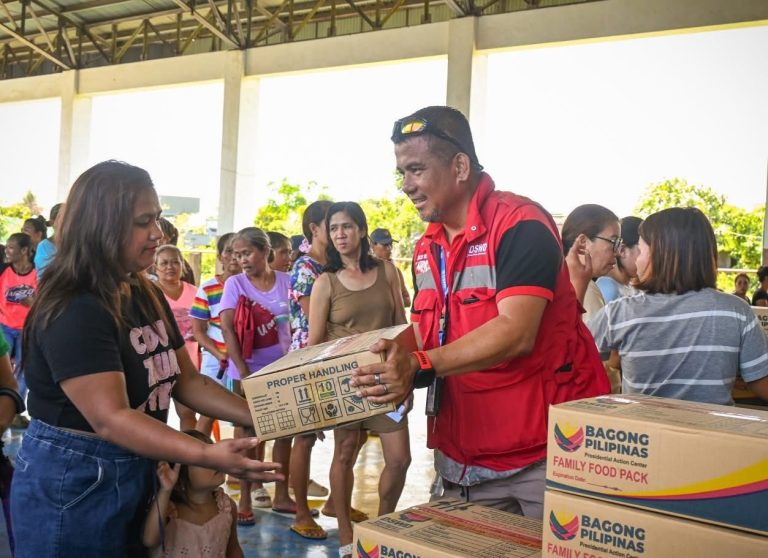 DSWD distributes over P117M humanitarian aid to Mayon-affected families