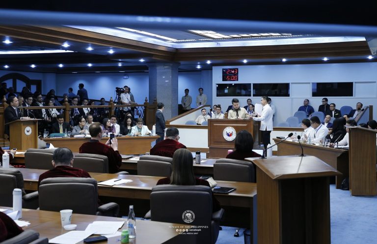 Impeachment court sees longer trial days, to avoid unnecessary delays