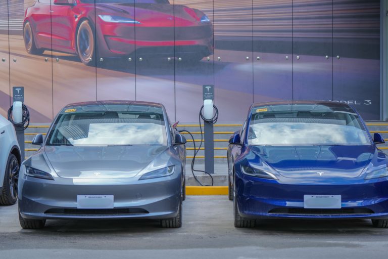 DOE, DTI chiefs cite gains from signing of EO for EV incentives program